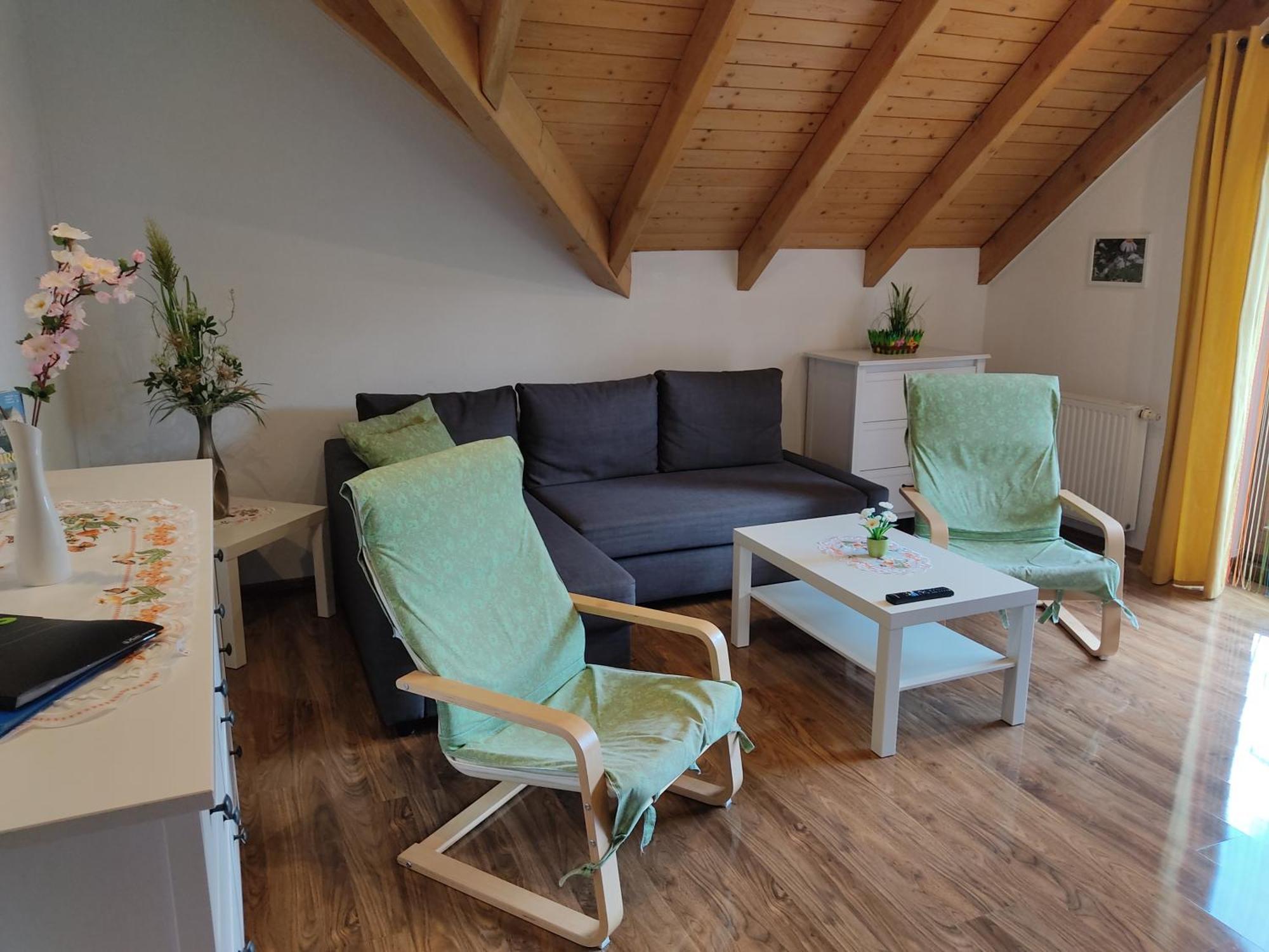 Gemuetliche Ferienwohnung Im Schoenen Erzgebirge - Wohnung Fruehling Eibenstock Exterior foto